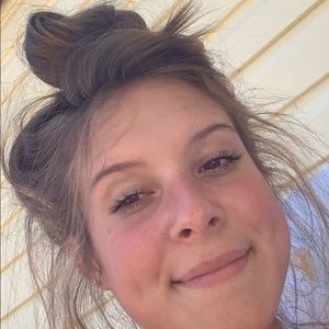 Meet your Posher, Mady